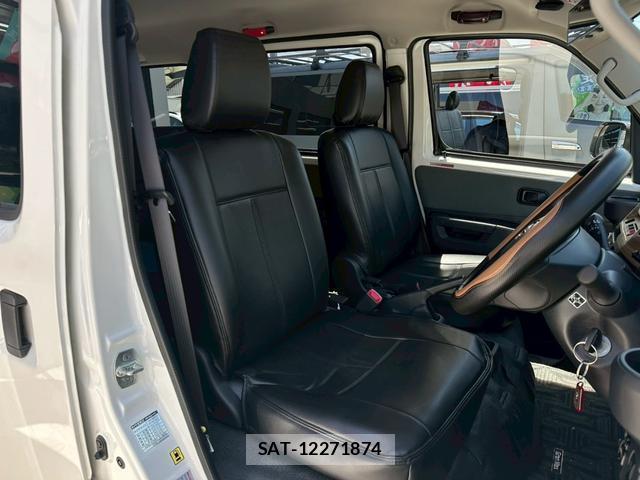 Daihatsu MAX 2022-11 8009871-3