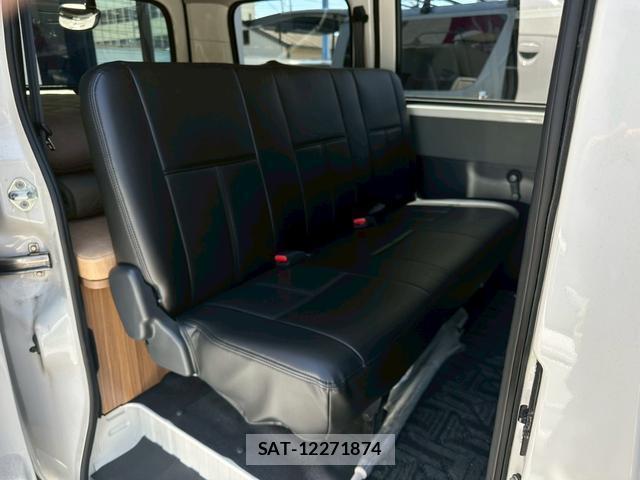 Daihatsu MAX 2022-11 8009871-4