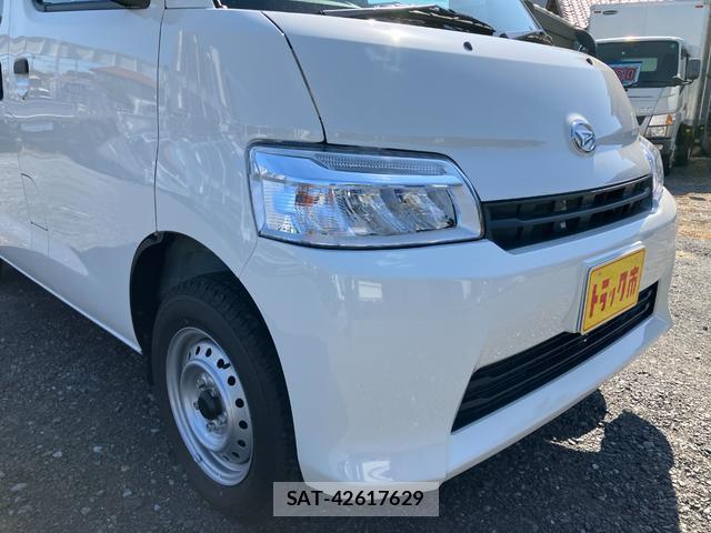 Daihatsu MAX 2025-09 8011952-14
