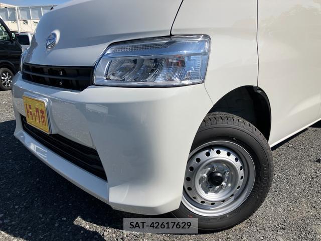 Daihatsu MAX 2025-09 8011952-8