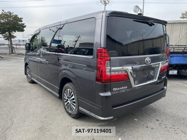 Toyota GRAN ACE 2021-04 8007025-11