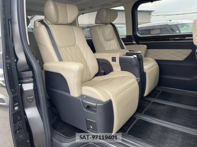 Toyota GRAN ACE 2021-04 8007025-14