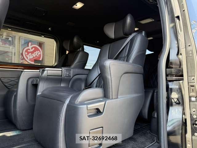 Toyota GRAN ACE 2020-01 8011230-13