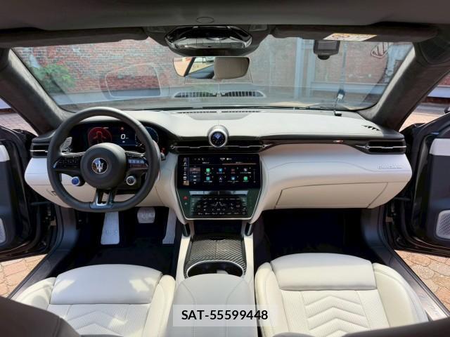 Maserati GranCabrio 2025-06 8003256-2