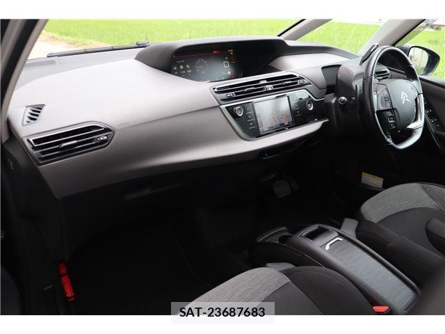 Citroen C4 PICASSO 2017-08 8010698-2