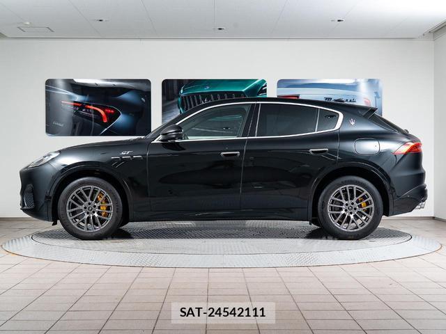 Maserati Grecale 2023-12 8007746-19