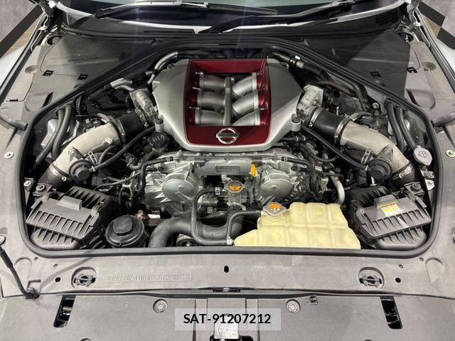 Nissan GT-R 2014-02 8009753-12
