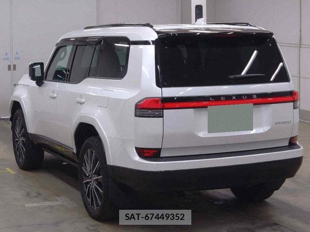Lexus GX 2025-10 8010266-1
