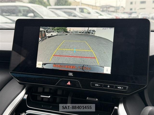 Toyota HARRIER HYBRID 2024-08 8010801-3