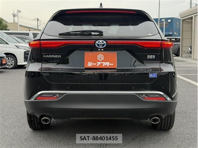 Toyota HARRIER HYBRID 2024-08 8010801-9