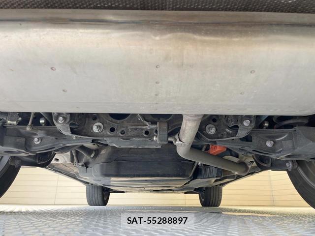Toyota HARRIER HYBRID 2023-07 8011108-18