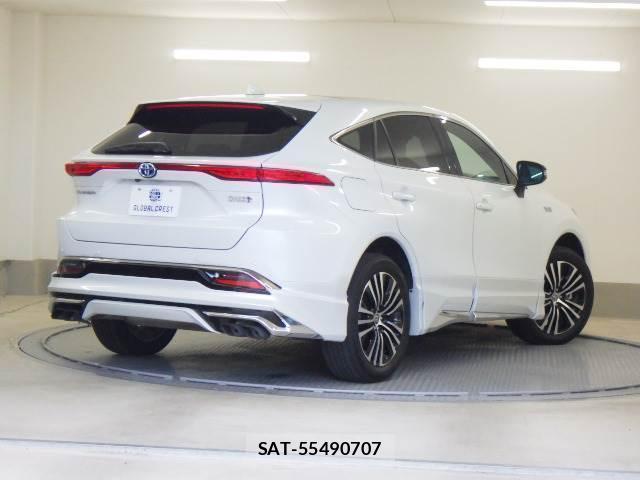 Toyota HARRIER 2023-04 8011018-1