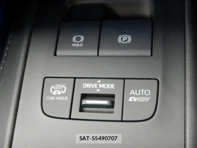Toyota HARRIER 2023-04 8011018-11