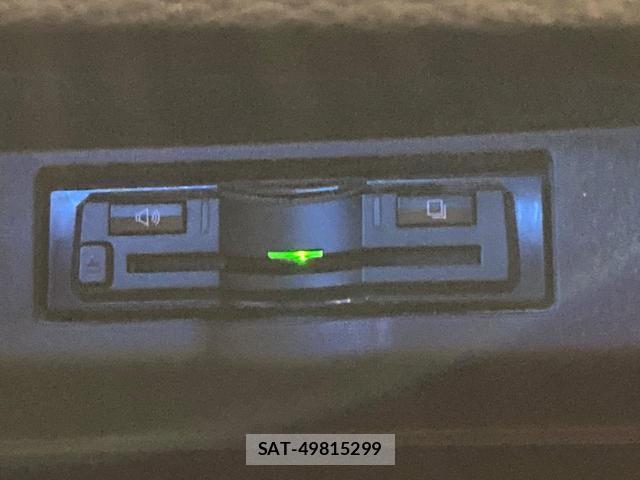 Toyota HARRIER 2016-12 8003893-4