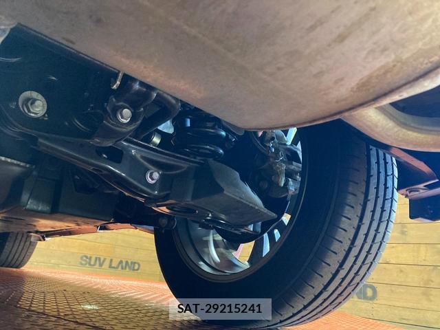 Toyota HARRIER 2024-06 8003896-19