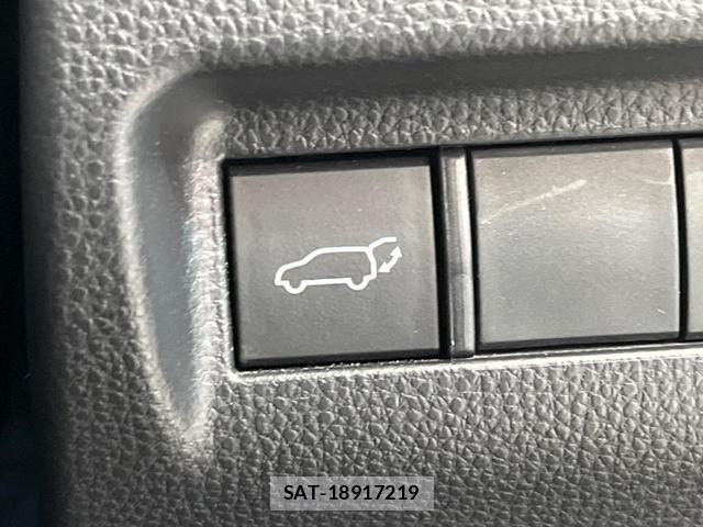 Toyota HARRIER 2023-07 8007204-6