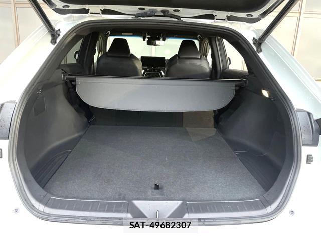 Toyota HARRIER 2023-06 8009900-8