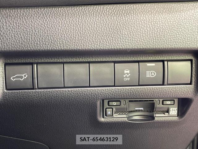 Toyota HARRIER 2023-06 8011592-5
