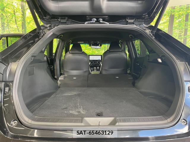Toyota HARRIER 2023-06 8011592-9