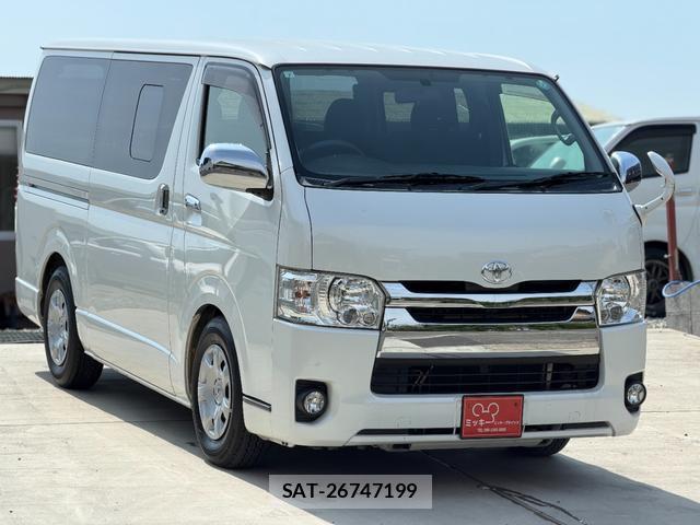 Toyota HIACE VAN 2014-06 8006032-0