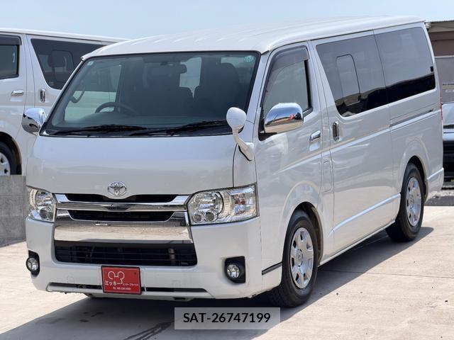 Toyota HIACE VAN 2014-06 8006032-1