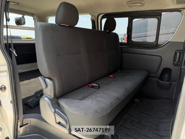 Toyota HIACE VAN 2014-06 8006032-13