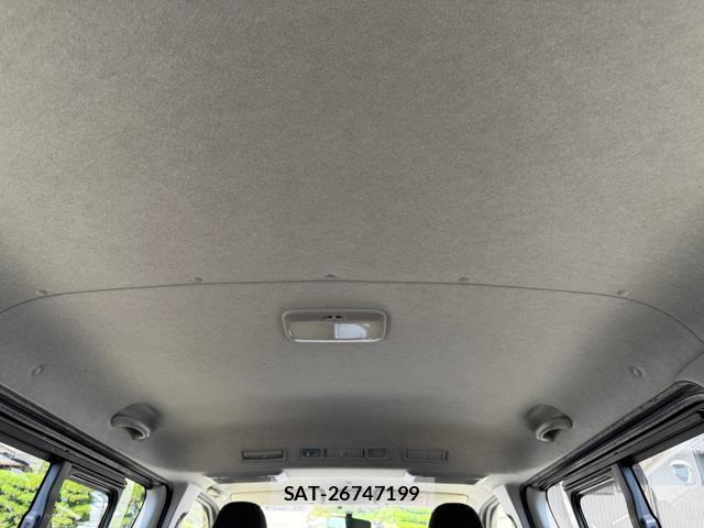 Toyota HIACE VAN 2014-06 8006032-19