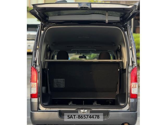 Toyota HIACE VAN 2014-01 8006034-6