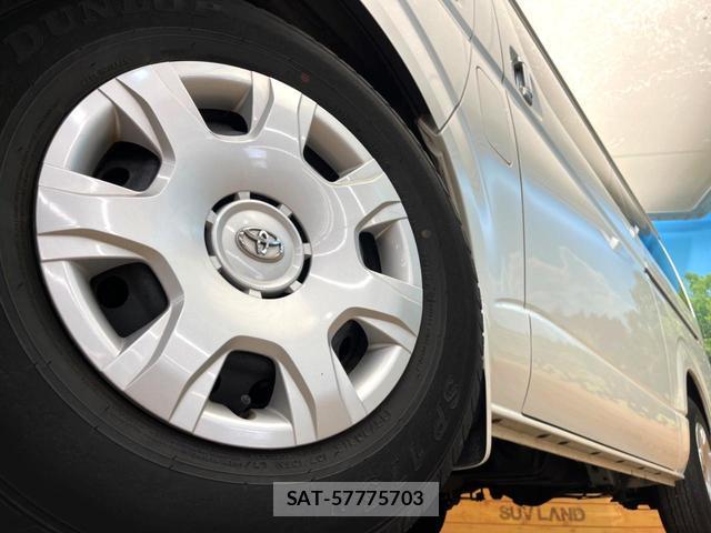 Toyota HIACE VAN 2021-01 8006140-12