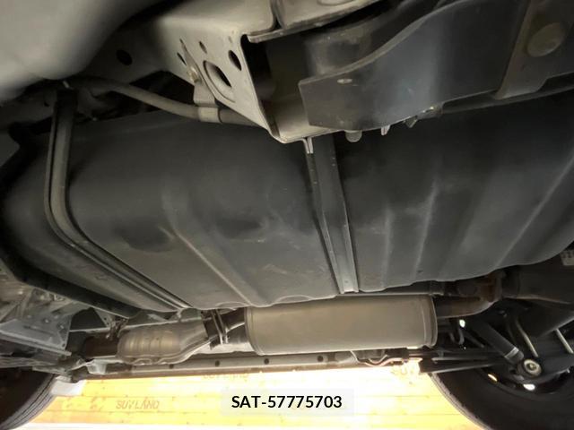 Toyota HIACE VAN 2021-01 8006140-18