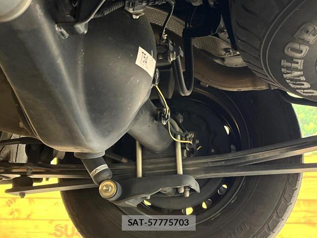 Toyota HIACE VAN 2021-01 8006140-19