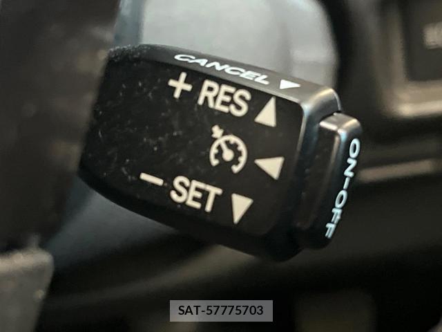Toyota HIACE VAN 2021-01 8006140-5