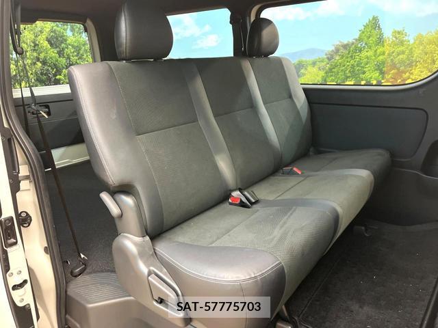 Toyota HIACE VAN 2021-01 8006140-8