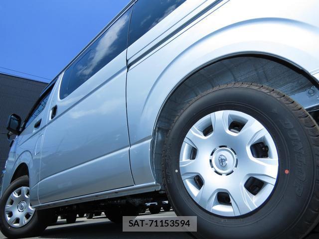 Toyota HIACE VAN 2026-03 8007269-10