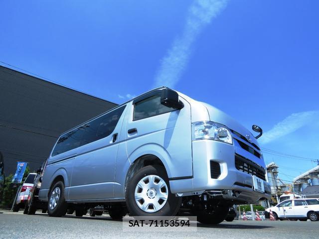 Toyota HIACE VAN 2026-03 8007269-5