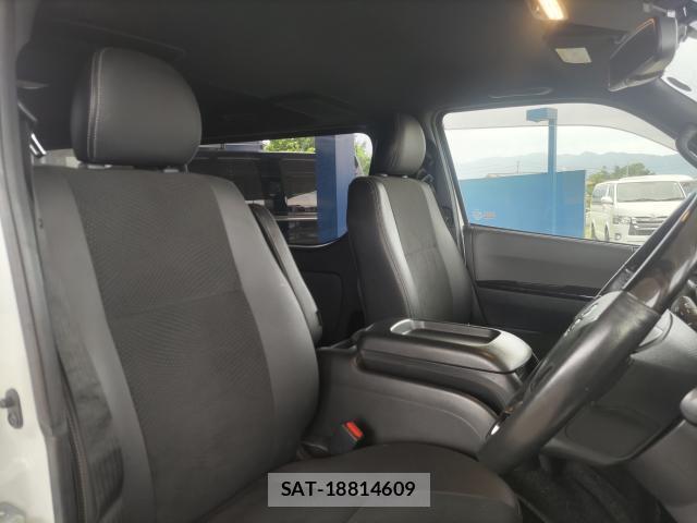 Toyota HIACE VAN 2019-03 8007492-5