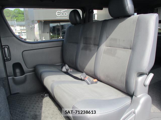Toyota HIACE VAN 2026-06 8008505-16