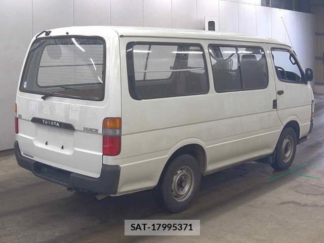 Toyota HIACE VAN 2022-05 8008859-4