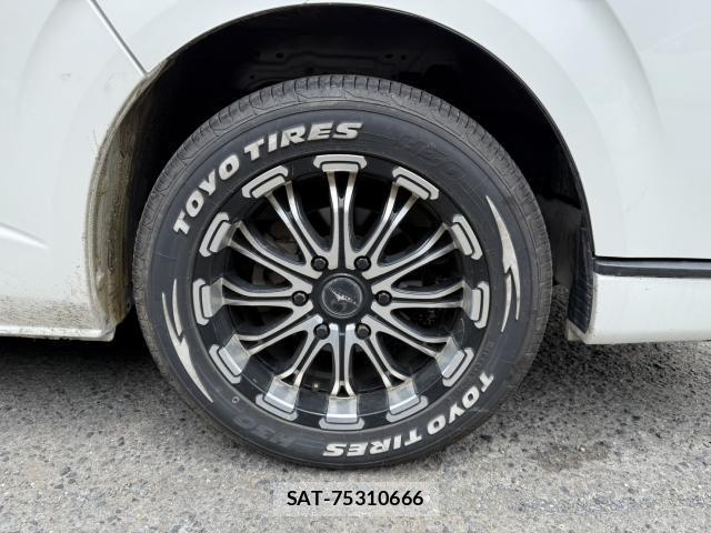 Toyota HIACE VAN 2011-02 8008953-12