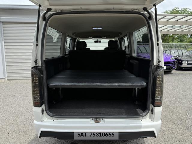 Toyota HIACE VAN 2011-02 8008953-7