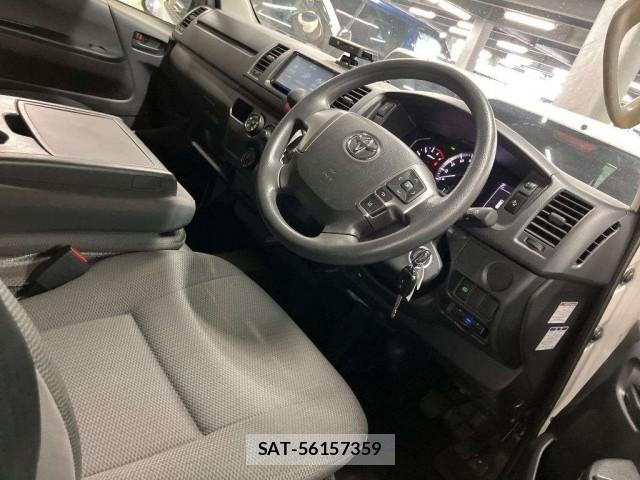 Toyota HIACE VAN 2023-06 8009003-3