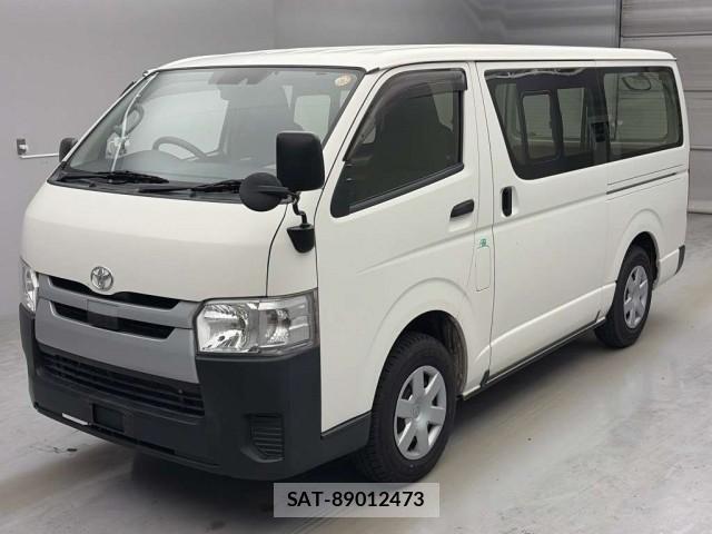 Toyota HIACE VAN 2018-09 8009012-0
