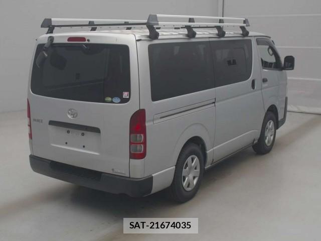 Toyota HIACE VAN 2020-07 8009016-1