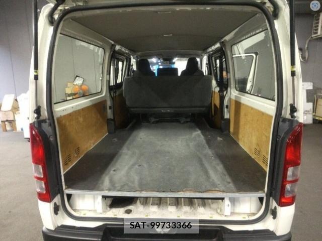 Toyota HIACE VAN 2019-10 8009019-2