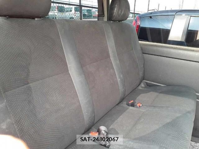 Toyota HIACE VAN 2017-08 8009044-2