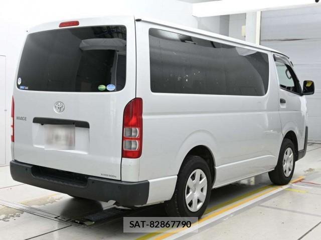 Toyota HIACE VAN 2021-02 8009046-1