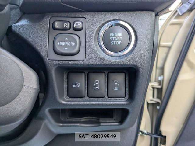 Toyota HIACE VAN 2025-06 8009056-13