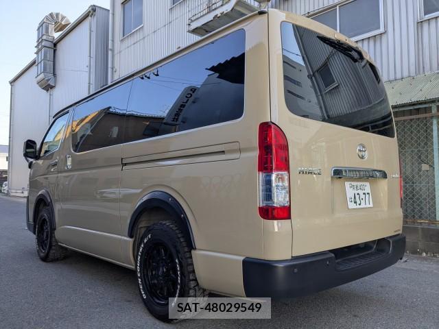 Toyota HIACE VAN 2025-06 8009056-2