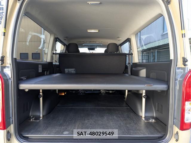 Toyota HIACE VAN 2025-06 8009056-5