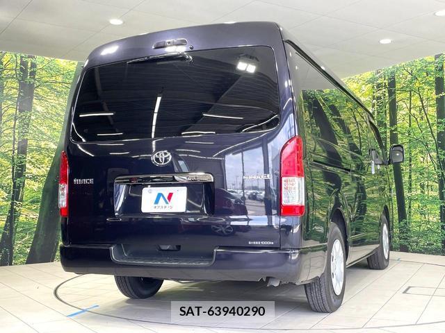 Toyota HIACE VAN 2022-07 8010452-16